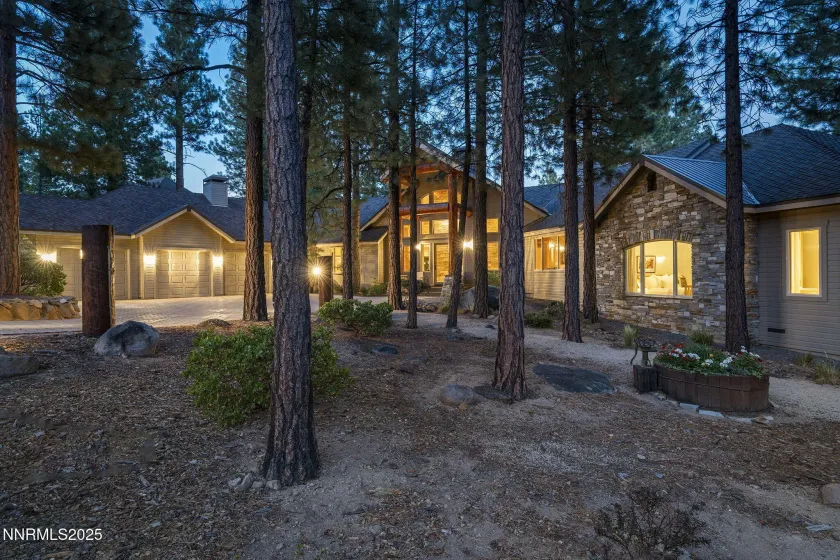 1690 Green Ash, Reno, Nevada 89511, 3 Bedrooms Bedrooms, ,4 BathroomsBathrooms,Residential,Residential,Green Ash,260001092