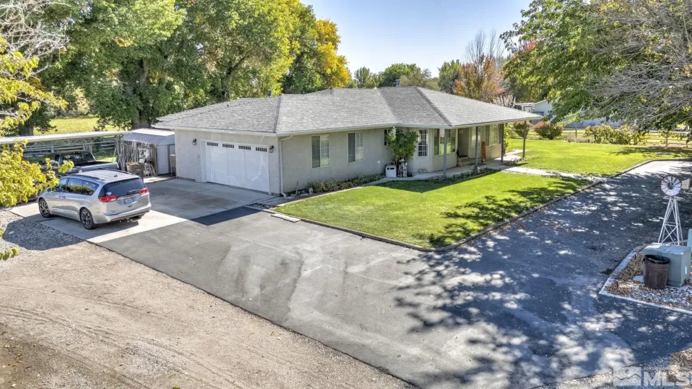 930 Edgewater, Fallon, Nevada 89406, 4 Bedrooms Bedrooms, ,2 BathroomsBathrooms,Residential,Residential,Edgewater,250005792