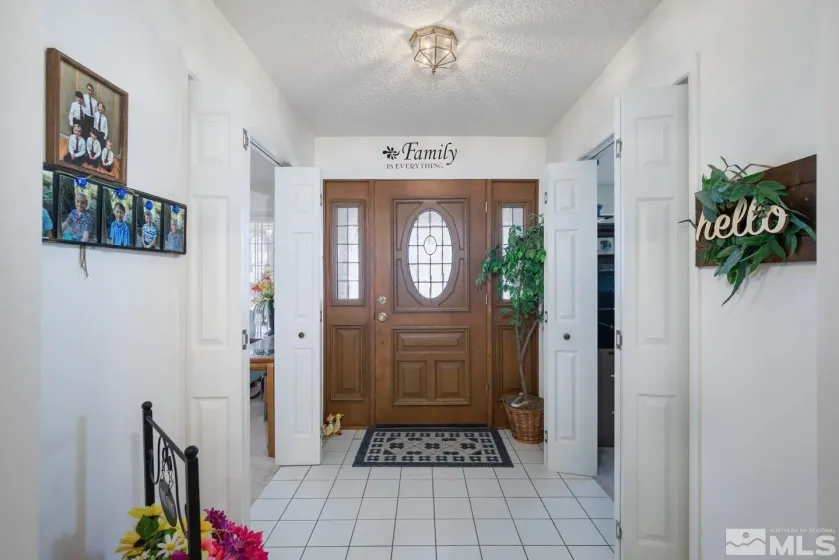 930 Edgewater, Fallon, Nevada 89406, 4 Bedrooms Bedrooms, ,2 BathroomsBathrooms,Residential,Residential,Edgewater,250005792