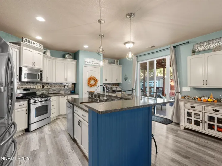 1357 Horse Creek, Fernley, Nevada 89408, 4 Bedrooms Bedrooms, ,3 BathroomsBathrooms,Residential,Residential,Horse Creek,250055057