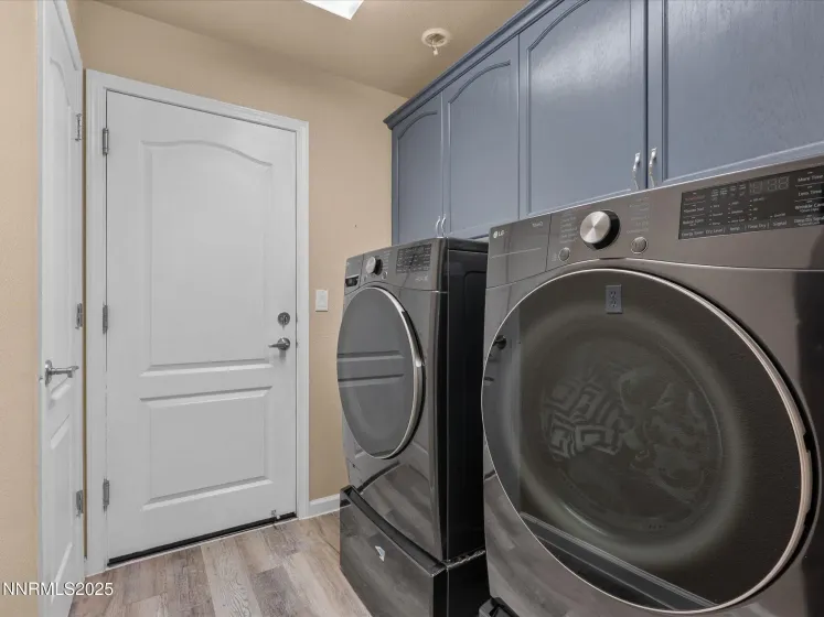 1357 Horse Creek, Fernley, Nevada 89408, 4 Bedrooms Bedrooms, ,3 BathroomsBathrooms,Residential,Residential,Horse Creek,250055057