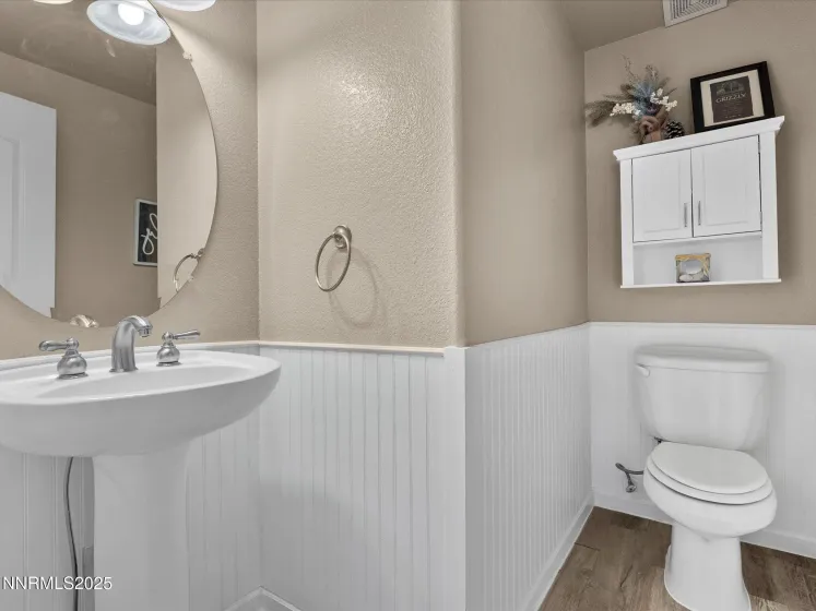 1357 Horse Creek, Fernley, Nevada 89408, 4 Bedrooms Bedrooms, ,3 BathroomsBathrooms,Residential,Residential,Horse Creek,250055057