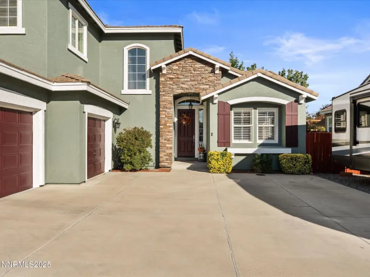 1357 Horse Creek, Fernley, Nevada 89408, 4 Bedrooms Bedrooms, ,3 BathroomsBathrooms,Residential,Residential,Horse Creek,250055057