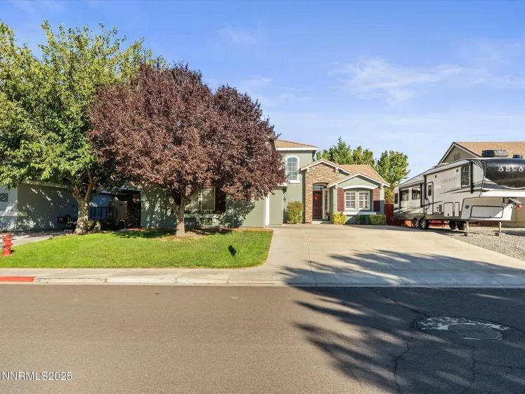 1357 Horse Creek, Fernley, Nevada 89408, 4 Bedrooms Bedrooms, ,3 BathroomsBathrooms,Residential,Residential,Horse Creek,250055057