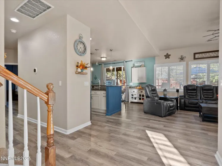 1357 Horse Creek, Fernley, Nevada 89408, 4 Bedrooms Bedrooms, ,3 BathroomsBathrooms,Residential,Residential,Horse Creek,250055057