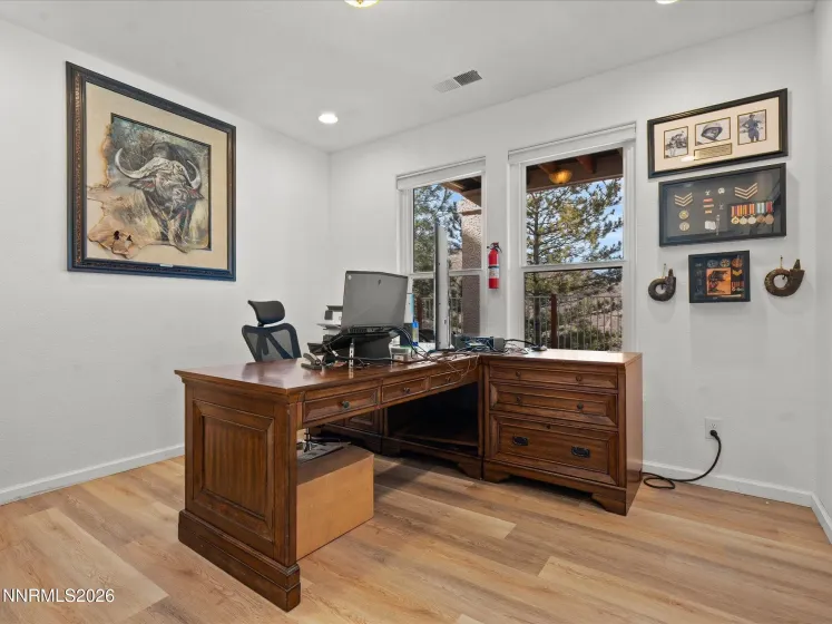 4943 Foxcreek, Reno, Nevada 89519, 4 Bedrooms Bedrooms, ,3 BathroomsBathrooms,Residential,Residential,Foxcreek,260001101