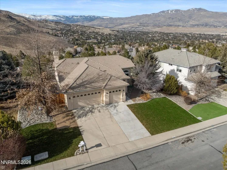 4943 Foxcreek, Reno, Nevada 89519, 4 Bedrooms Bedrooms, ,3 BathroomsBathrooms,Residential,Residential,Foxcreek,260001101