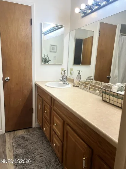 285 Smithridge, Reno, Nevada 89502, 2 Bedrooms Bedrooms, ,2 BathroomsBathrooms,Residential,Residential,Smithridge,260001114