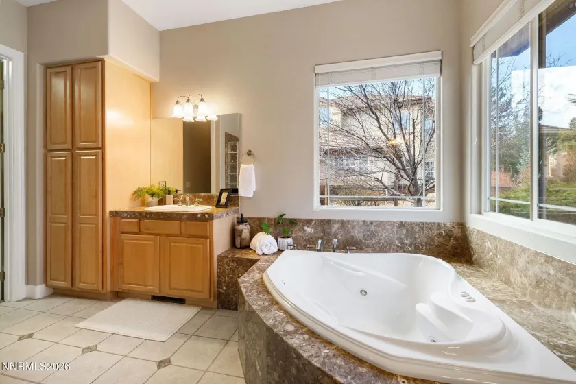 4865 Buckhaven, Reno, Nevada 89519, 4 Bedrooms Bedrooms, ,3 BathroomsBathrooms,Residential,Residential,Buckhaven,250055753