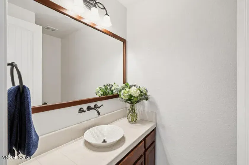 13480 Damonte View, Reno, Nevada 89511, 3 Bedrooms Bedrooms, ,4 BathroomsBathrooms,Residential,Residential,Damonte View,250058300