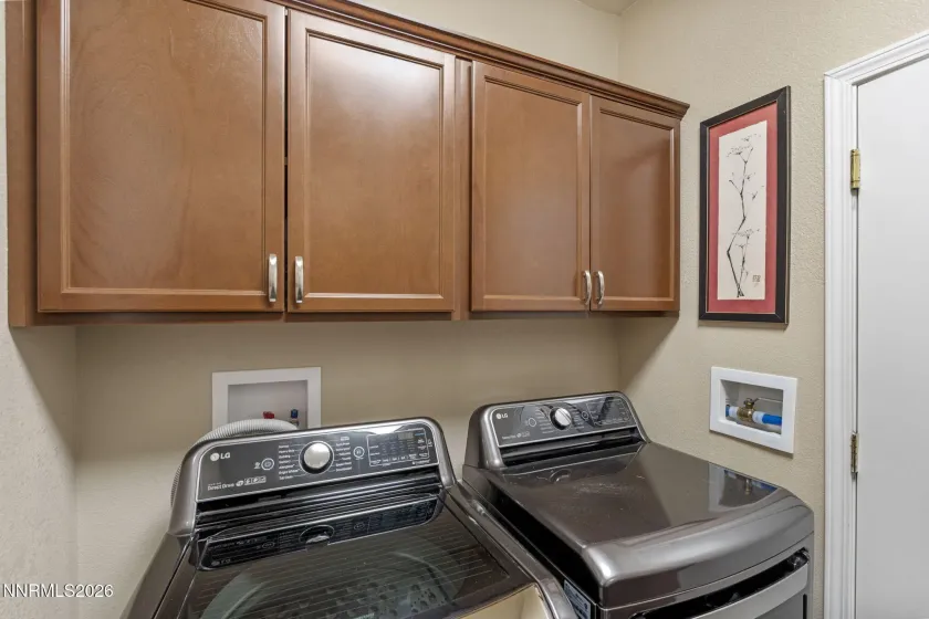 3239 Banestone, Sparks, Nevada 89436, 3 Bedrooms Bedrooms, ,3 BathroomsBathrooms,Residential,Residential,Banestone,260001128