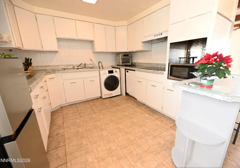 110 Harrison, Hawthorne, Nevada 89415, 3 Bedrooms Bedrooms, ,1 BathroomBathrooms,Residential,Residential,Harrison,260001133