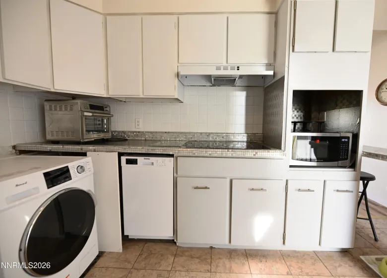 110 Harrison, Hawthorne, Nevada 89415, 3 Bedrooms Bedrooms, ,1 BathroomBathrooms,Residential,Residential,Harrison,260001133