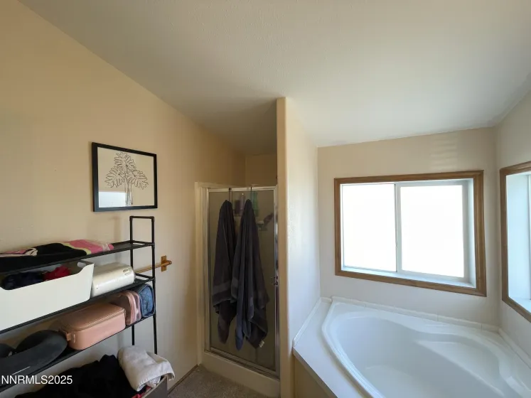 6305 Silver Knolls, Winnemucca, Nevada 89445, 3 Bedrooms Bedrooms, ,2 BathroomsBathrooms,Residential,Residential,Silver Knolls,260001134