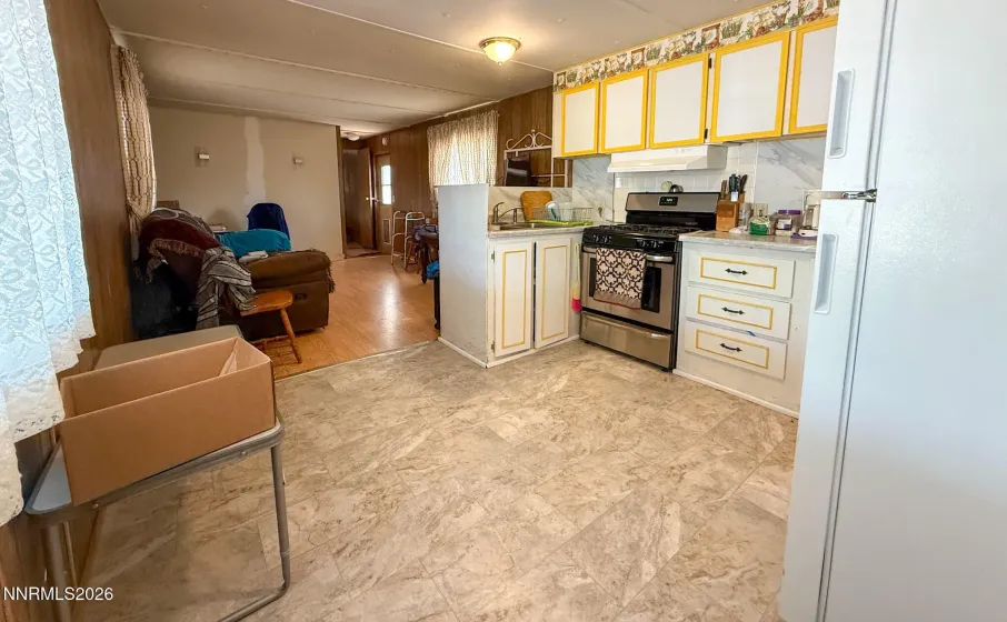 845 G, Hawthorne, Nevada 89415, 6 Bedrooms Bedrooms, ,5 BathroomsBathrooms,Residential,Residential,G,260001140