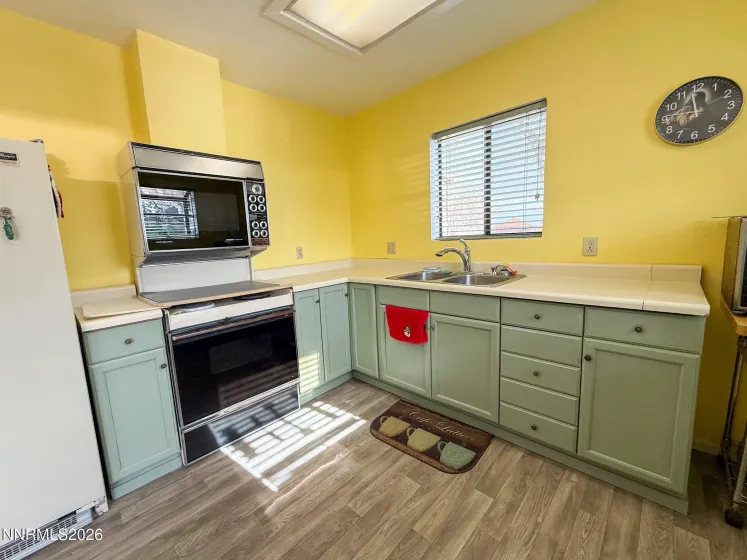 845 G, Hawthorne, Nevada 89415, 6 Bedrooms Bedrooms, ,5 BathroomsBathrooms,Residential,Residential,G,260001140