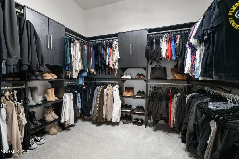 940 Little Star, Reno, Nevada 89511, 3 Bedrooms Bedrooms, ,3 BathroomsBathrooms,Residential,Residential,Little Star,260001141