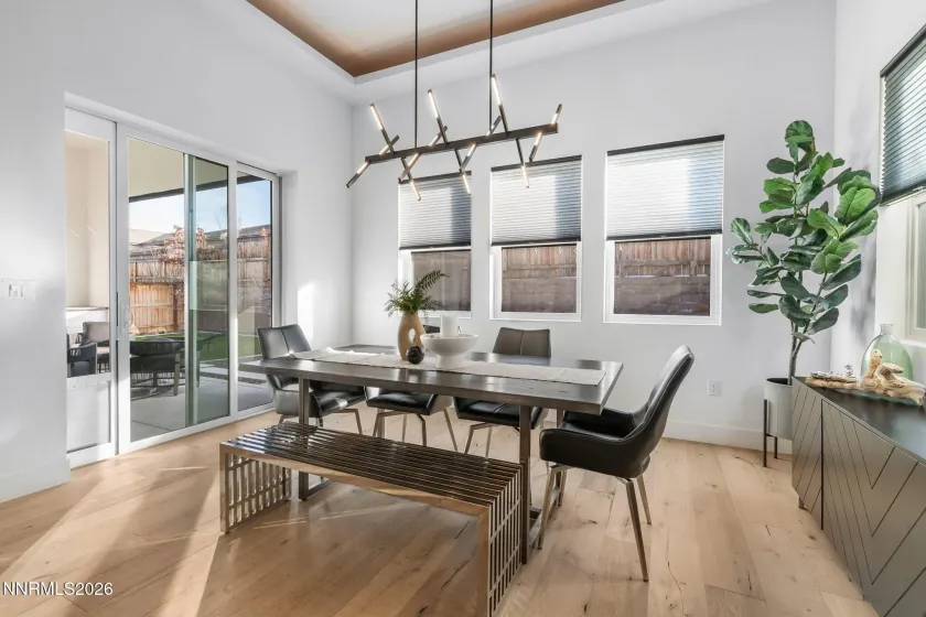 940 Little Star, Reno, Nevada 89511, 3 Bedrooms Bedrooms, ,3 BathroomsBathrooms,Residential,Residential,Little Star,260001141