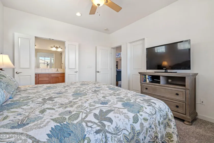 1164 Fairway Vista, Sparks, Nevada 89436, 2 Bedrooms Bedrooms, ,2 BathroomsBathrooms,Residential,Residential,Fairway Vista,260001142