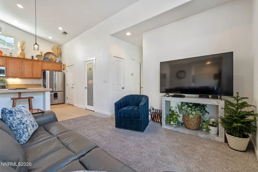 1164 Fairway Vista, Sparks, Nevada 89436, 2 Bedrooms Bedrooms, ,2 BathroomsBathrooms,Residential,Residential,Fairway Vista,260001142