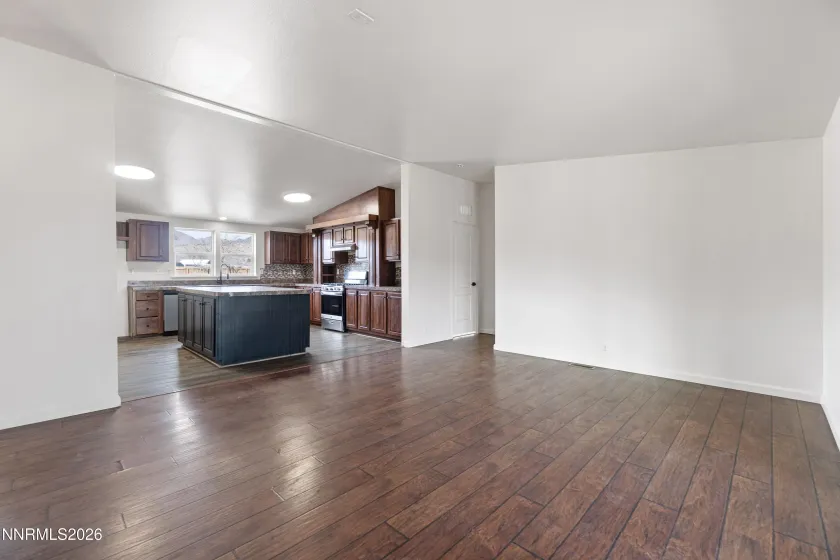 354 Sutro Springs, Dayton, Nevada 89403, 3 Bedrooms Bedrooms, ,2 BathroomsBathrooms,Residential,Residential,Sutro Springs,260001153