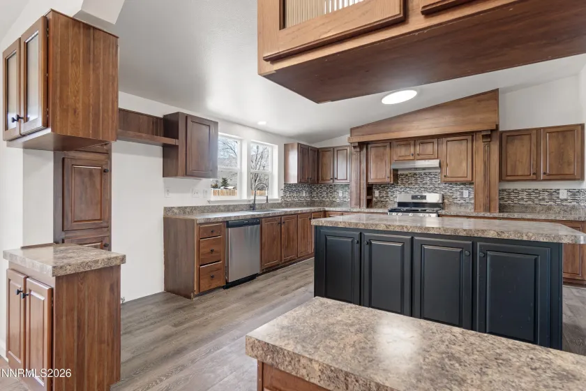 354 Sutro Springs, Dayton, Nevada 89403, 3 Bedrooms Bedrooms, ,2 BathroomsBathrooms,Residential,Residential,Sutro Springs,260001153