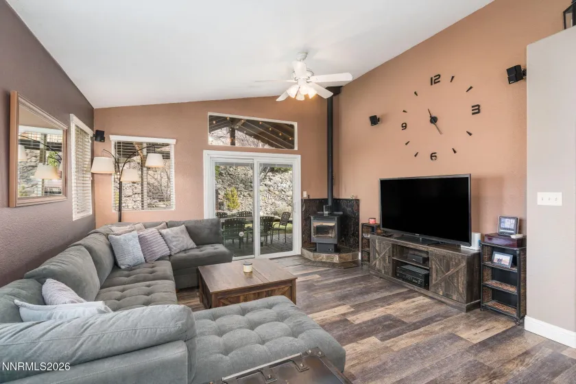 1530 Springfield Park, Reno, Nevada 89523, 3 Bedrooms Bedrooms, ,2 BathroomsBathrooms,Residential,Residential,Springfield Park,260001155