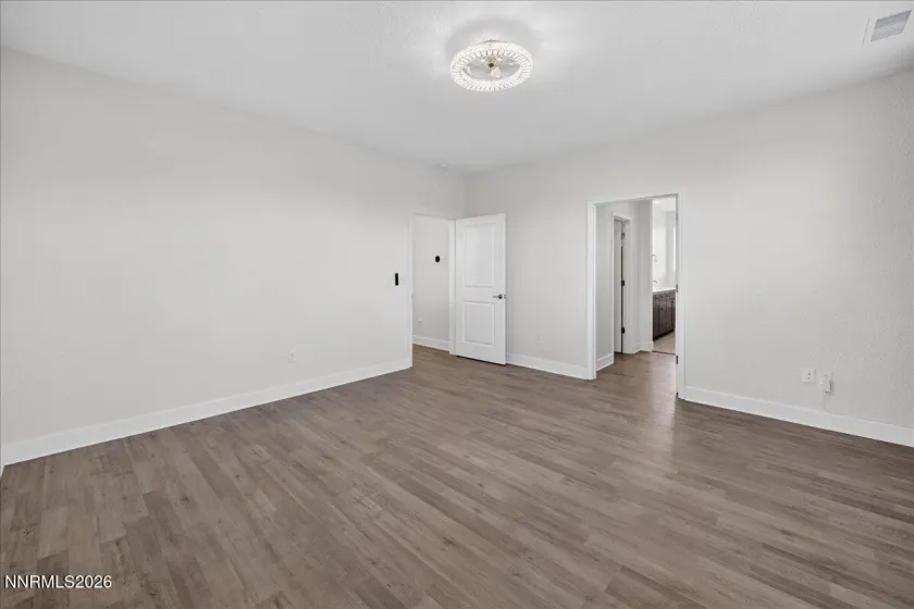 1280 Harness, Sparks, Nevada 89436, 4 Bedrooms Bedrooms, ,4 BathroomsBathrooms,Residential,Residential,Harness,260001159