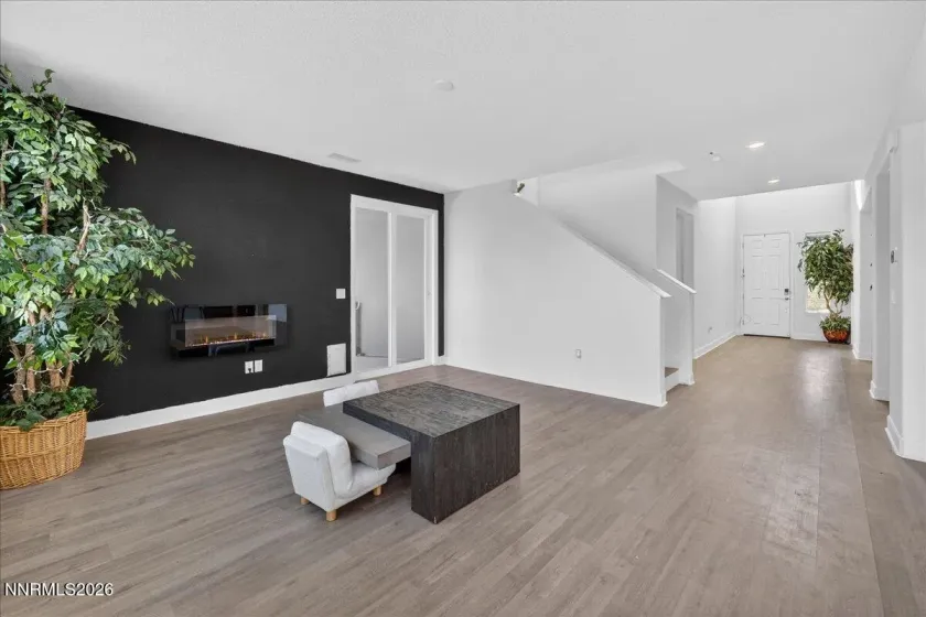 1280 Harness, Sparks, Nevada 89436, 4 Bedrooms Bedrooms, ,4 BathroomsBathrooms,Residential,Residential,Harness,260001159