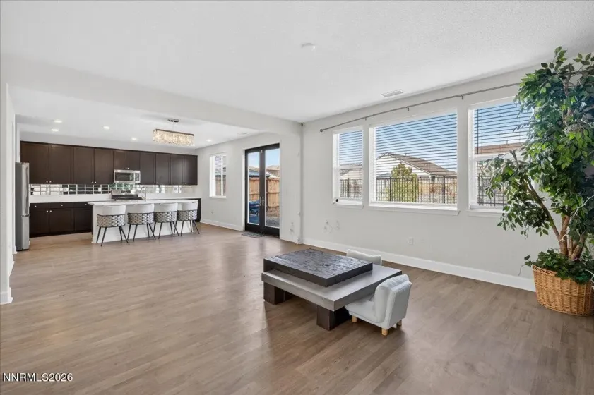 1280 Harness, Sparks, Nevada 89436, 4 Bedrooms Bedrooms, ,4 BathroomsBathrooms,Residential,Residential,Harness,260001159