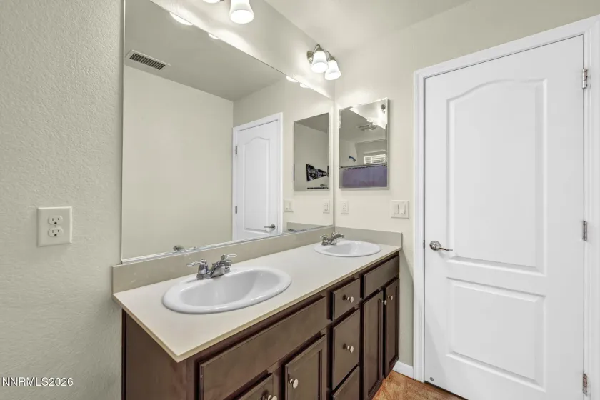 125 Carson River, Dayton, Nevada 89403, 4 Bedrooms Bedrooms, ,3 BathroomsBathrooms,Residential,Residential,Carson River,260001161