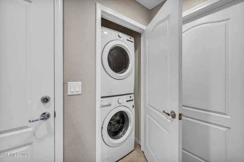 125 Carson River, Dayton, Nevada 89403, 4 Bedrooms Bedrooms, ,3 BathroomsBathrooms,Residential,Residential,Carson River,260001161