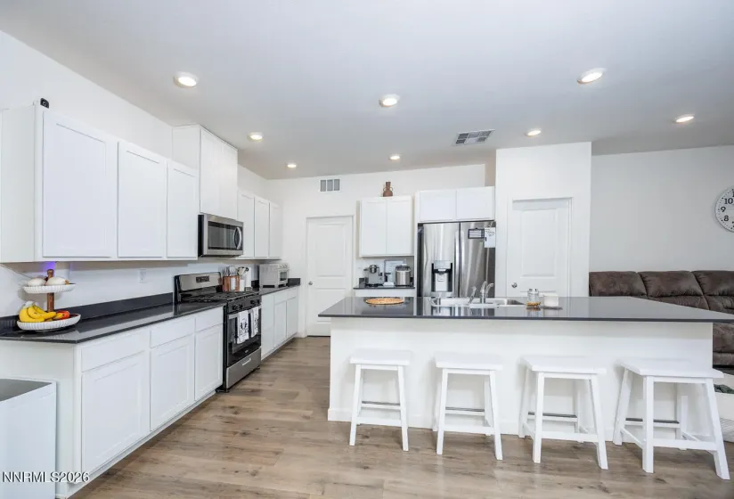 738 Butte Creek Road, Dayton, Nevada 89403, 4 Bedrooms Bedrooms, ,3 BathroomsBathrooms,Residential,Residential,Butte Creek Road,260001168