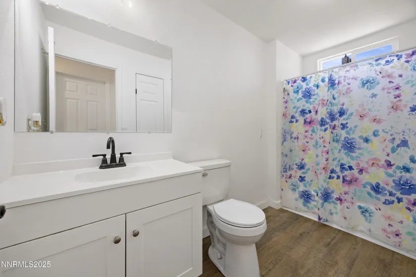 3715 Deodar, Silver Springs, Nevada 89429, 4 Bedrooms Bedrooms, ,2 BathroomsBathrooms,Residential,Residential,Deodar,250056778