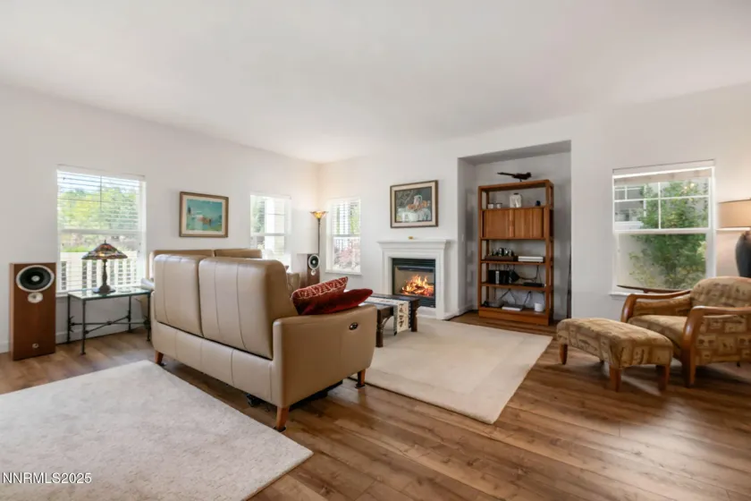 1304 Waterloo, Reno, Nevada 89509, 2 Bedrooms Bedrooms, ,3 BathroomsBathrooms,Residential,Residential,Waterloo,250058813