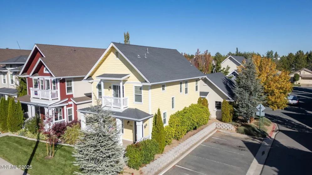 1304 Waterloo, Reno, Nevada 89509, 2 Bedrooms Bedrooms, ,3 BathroomsBathrooms,Residential,Residential,Waterloo,250058813