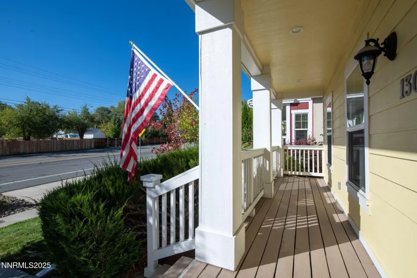 1304 Waterloo, Reno, Nevada 89509, 2 Bedrooms Bedrooms, ,3 BathroomsBathrooms,Residential,Residential,Waterloo,250058813