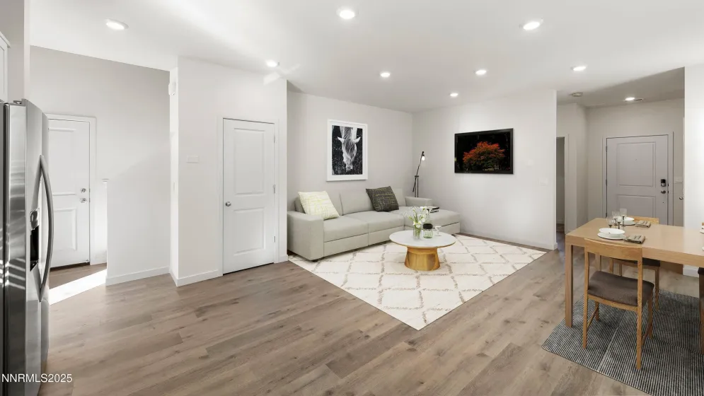 8406 Redwood Dawn, Reno, Nevada 89506, 3 Bedrooms Bedrooms, ,3 BathroomsBathrooms,Residential,Residential,Redwood Dawn,250058603