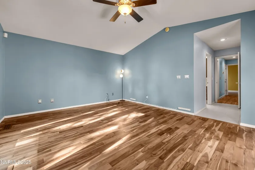 1901 Canyon Ridge, Sparks, Nevada 89436, 4 Bedrooms Bedrooms, ,3 BathroomsBathrooms,Residential,Residential,Canyon Ridge,260000300