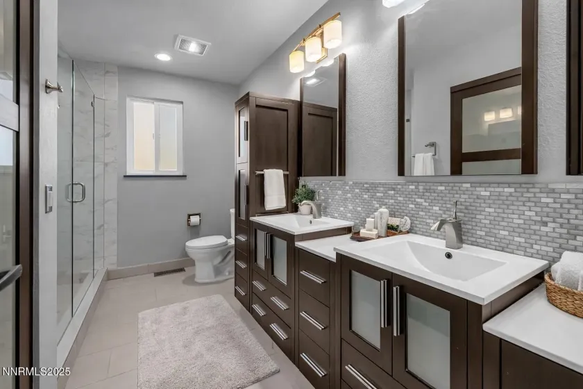 1901 Canyon Ridge, Sparks, Nevada 89436, 4 Bedrooms Bedrooms, ,3 BathroomsBathrooms,Residential,Residential,Canyon Ridge,260000300