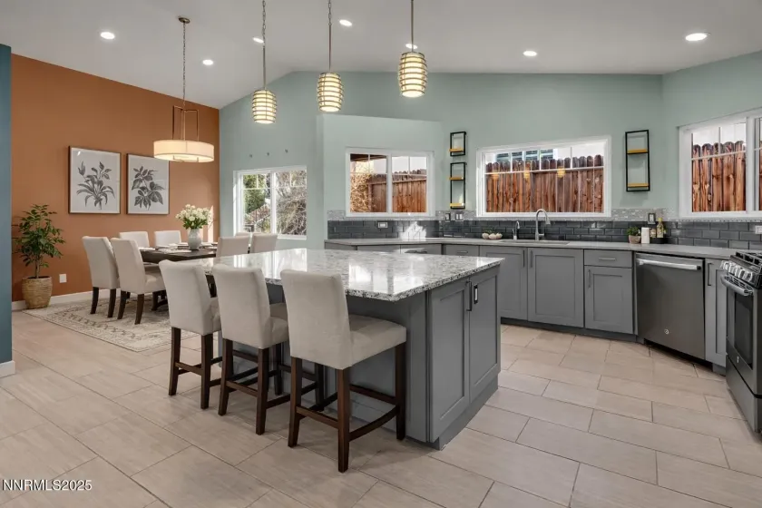 1901 Canyon Ridge, Sparks, Nevada 89436, 4 Bedrooms Bedrooms, ,3 BathroomsBathrooms,Residential,Residential,Canyon Ridge,260000300