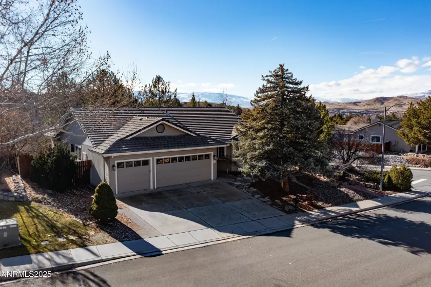 1901 Canyon Ridge, Sparks, Nevada 89436, 4 Bedrooms Bedrooms, ,3 BathroomsBathrooms,Residential,Residential,Canyon Ridge,260000300