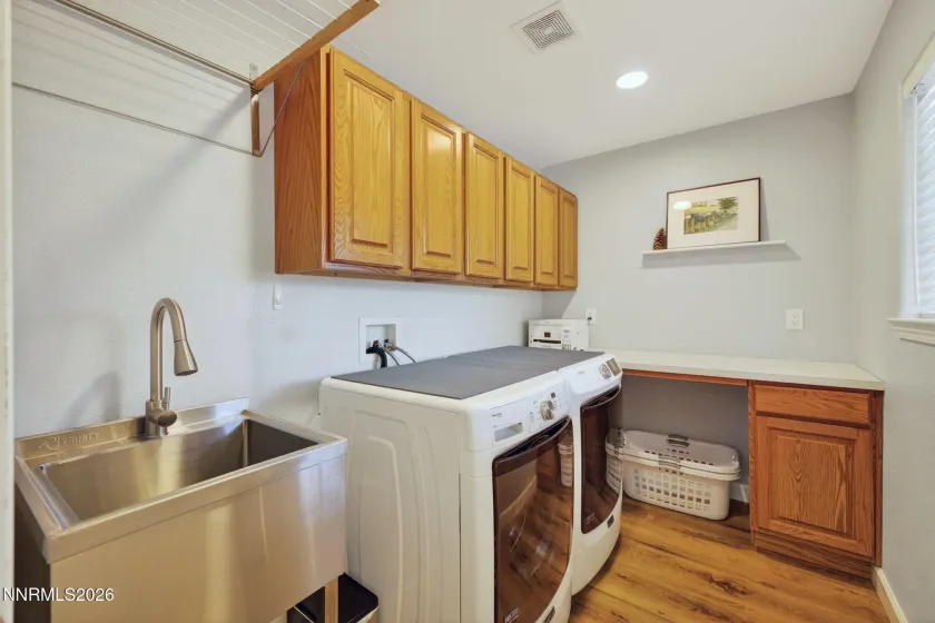 2878 Del Mar, Minden, Nevada 89423, 3 Bedrooms Bedrooms, ,2 BathroomsBathrooms,Residential,Residential,Del Mar,260001177