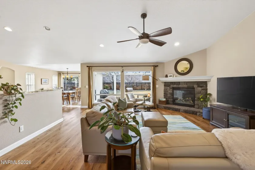 2878 Del Mar, Minden, Nevada 89423, 3 Bedrooms Bedrooms, ,2 BathroomsBathrooms,Residential,Residential,Del Mar,260001177