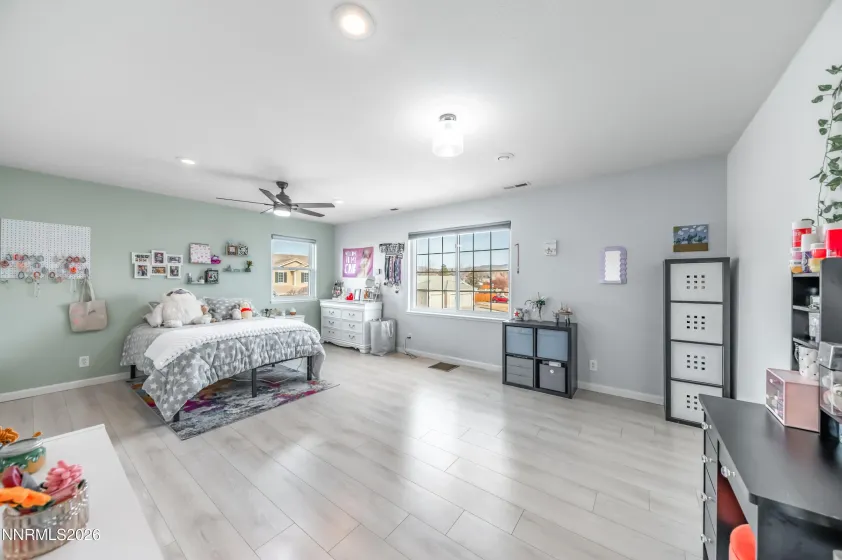 3009 Tagus, Sparks, Nevada 89436, 4 Bedrooms Bedrooms, ,3 BathroomsBathrooms,Residential,Residential,Tagus,260001183