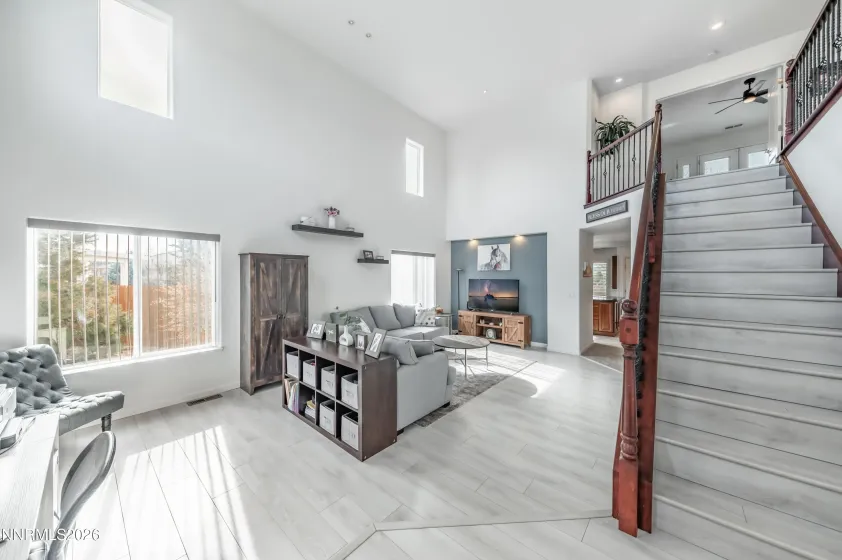 3009 Tagus, Sparks, Nevada 89436, 4 Bedrooms Bedrooms, ,3 BathroomsBathrooms,Residential,Residential,Tagus,260001183