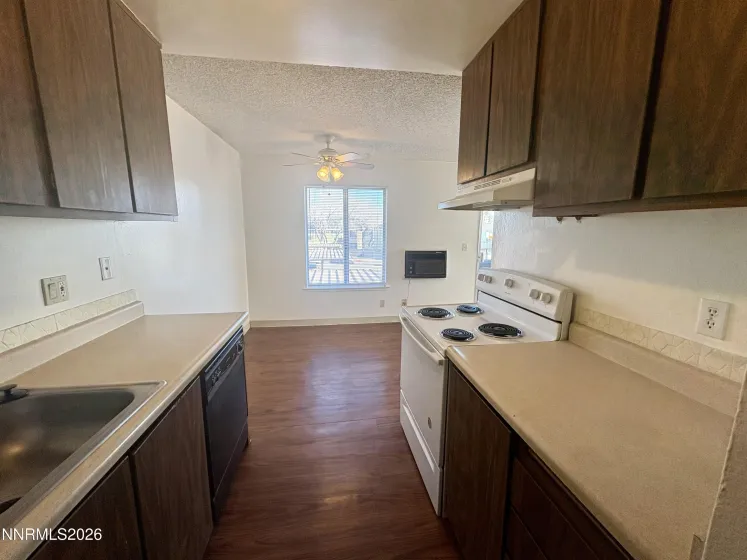 4606 Neil, Reno, Nevada 89502, 1 Bedroom Bedrooms, ,1 BathroomBathrooms,Residential,Residential,Neil,260001187