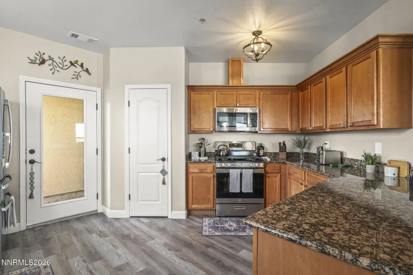 17000 Wedge, Reno, Nevada 89511, 2 Bedrooms Bedrooms, ,2 BathroomsBathrooms,Residential,Residential,Wedge,260001188