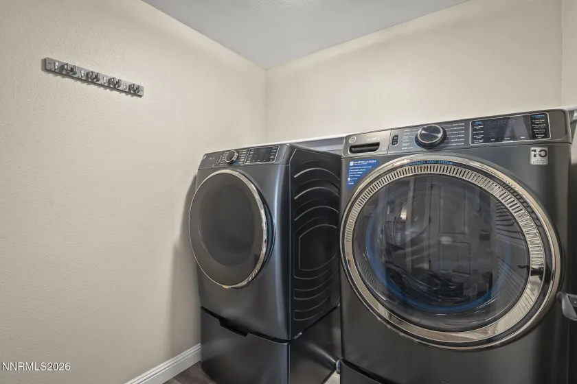 17000 Wedge, Reno, Nevada 89511, 2 Bedrooms Bedrooms, ,2 BathroomsBathrooms,Residential,Residential,Wedge,260001188