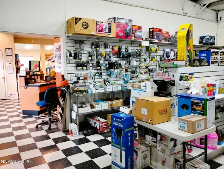 1417 Industrial, Gardnerville, Nevada 89410, ,Commercial Sale,Residential,Industrial,260001189